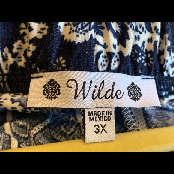 Wilde Palazzo Pants - Picture 2 of 3